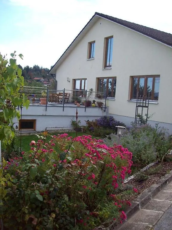 Ferienwohnung Haus Hollerbusch location